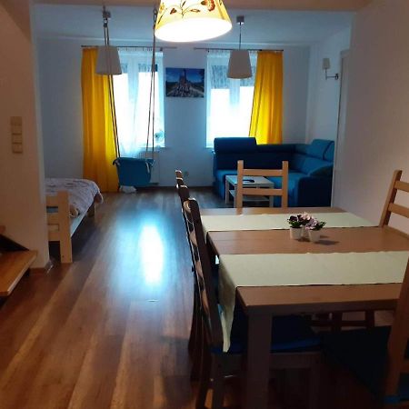 Apartament Na Rynku Chęciny Eksteriør bilde